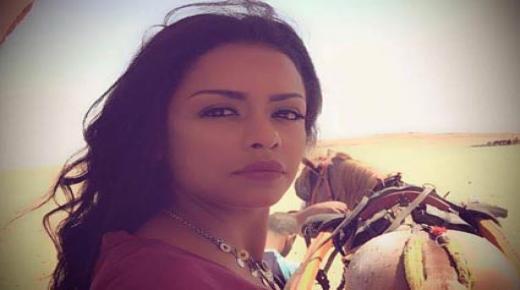 أسماء أبو زيد تطرح أغنية جديدة بالتعاون مع “مسار إجباري”