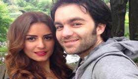 بالصور.. شريف رمزي ضحية أولاده في العزل الصحي