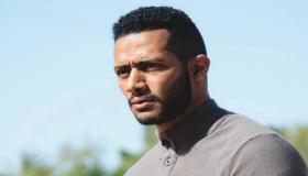 بالفيديو.. محمد رمضان يضرب مصورا بالخطأ أثناء تصوير مسلسل “البرنس”